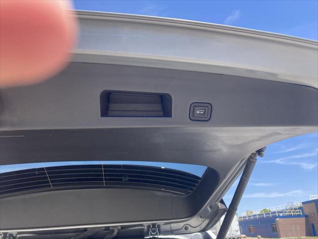 2025 Chevrolet Traverse FWD LT