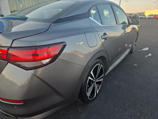2021 Nissan Sentra SR Xtronic CVT