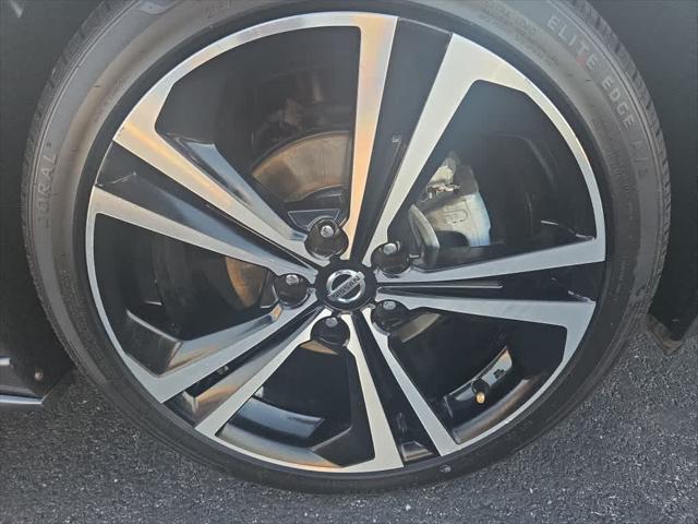 2021 Nissan Sentra SR Xtronic CVT