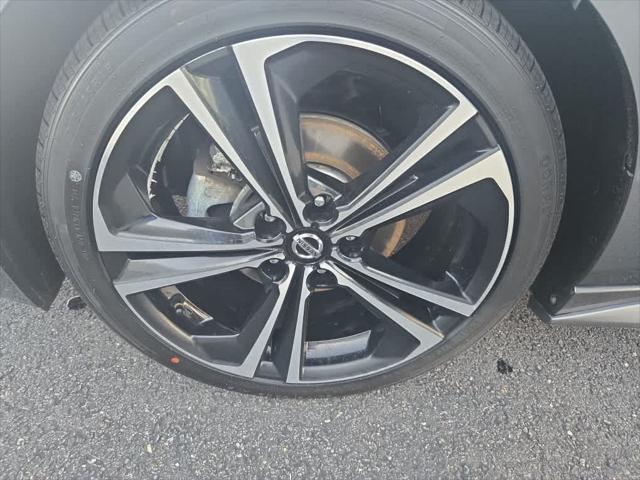 2021 Nissan Sentra SR Xtronic CVT