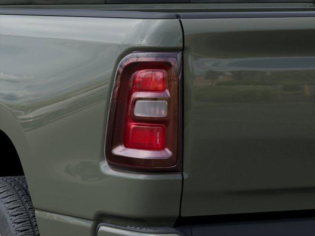 2026 Ram 1500 Express Crew Cab 4x4 5'7" Box