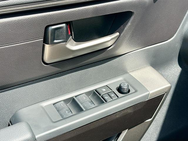 2026 Toyota Tundra SR5 CrewMax 5.5' Bed