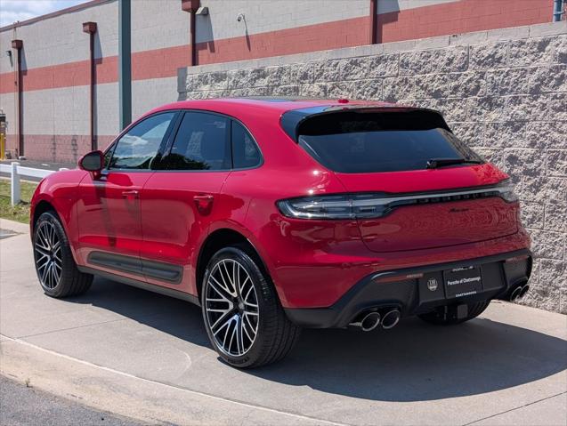 2026 Porsche Macan Unknown