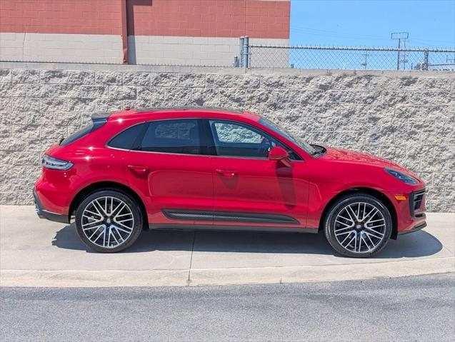 2026 Porsche Macan Unknown