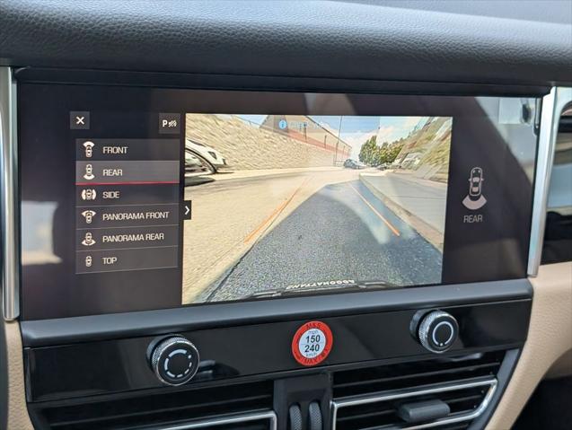 2026 Porsche Macan Unknown