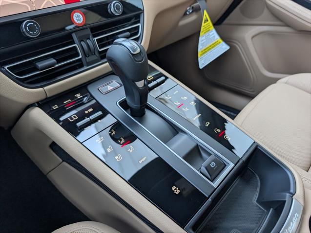 2026 Porsche Macan Unknown