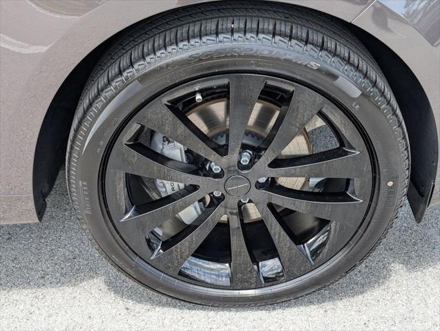 2026 Land Rover Range Rover Sport P400 Dynamic SE