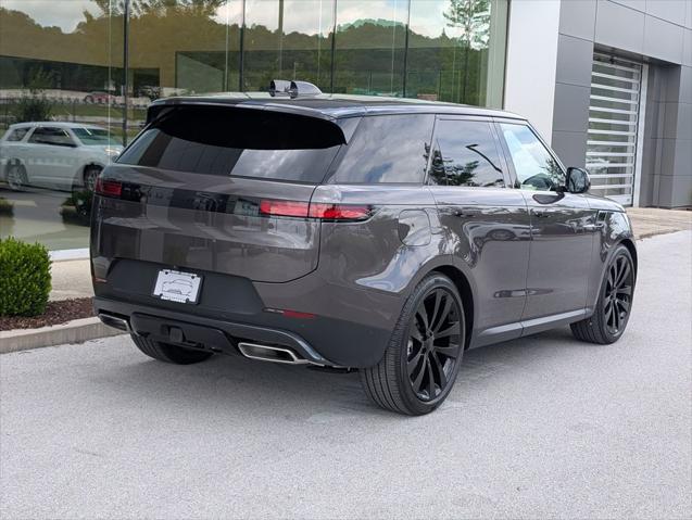 2026 Land Rover Range Rover Sport P360 SE