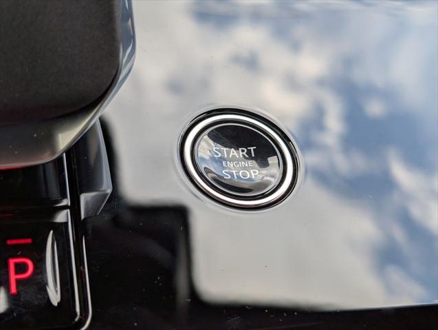 2026 Land Rover Range Rover Sport P360 SE