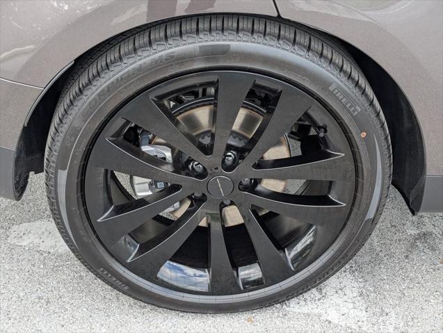 2026 Land Rover Range Rover Sport P360 SE