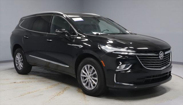 2023 Buick Enclave Essence FWD for sale near Groveport, OH