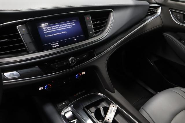 2023 Buick Enclave Essence FWD