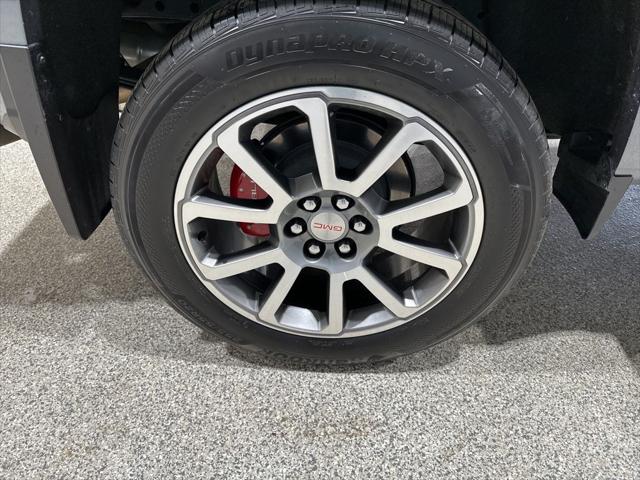 2021 GMC Canyon 4WD Crew Cab Short Box Denali