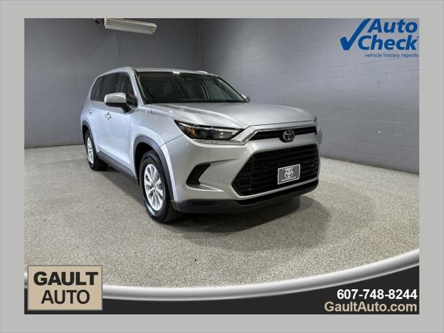 2024 Toyota Grand Highlander Hybrid XLE for sale in Endicott, NY