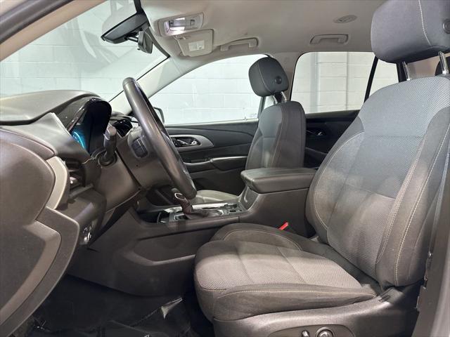 2021 Chevrolet Traverse AWD LT Cloth
