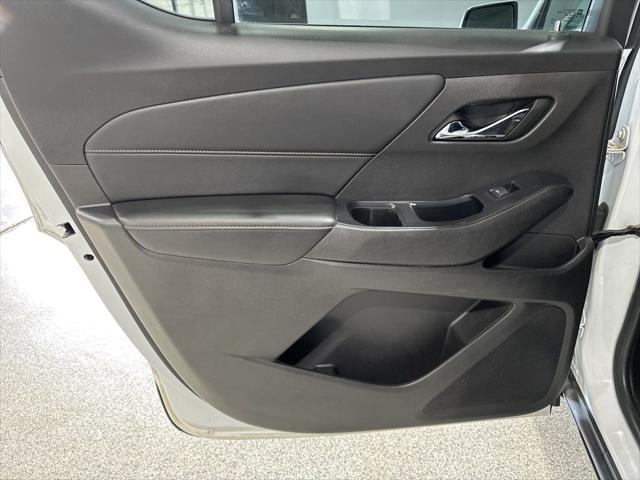 2021 Chevrolet Traverse AWD LT Cloth