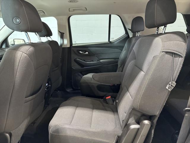 2021 Chevrolet Traverse AWD LT Cloth