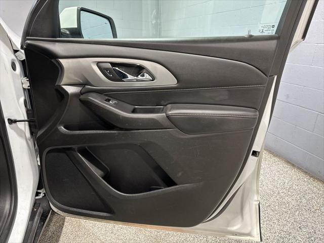 2021 Chevrolet Traverse AWD LT Cloth