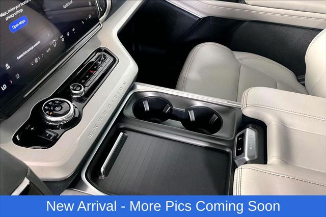 2025 Ford Expedition Active - Photo 17