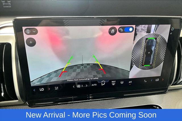 2025 Ford Expedition Active - Photo 21