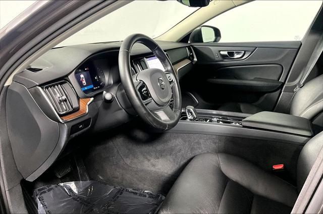 Used 2025 Volvo V60 Cross Country Plus  B5 AWD Gas (mild hybrid) For Sale in Olive Branch, MS