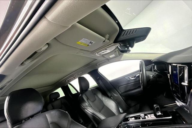 Used 2025 Volvo V60 Cross Country Plus  B5 AWD Gas (mild hybrid) For Sale in Olive Branch, MS