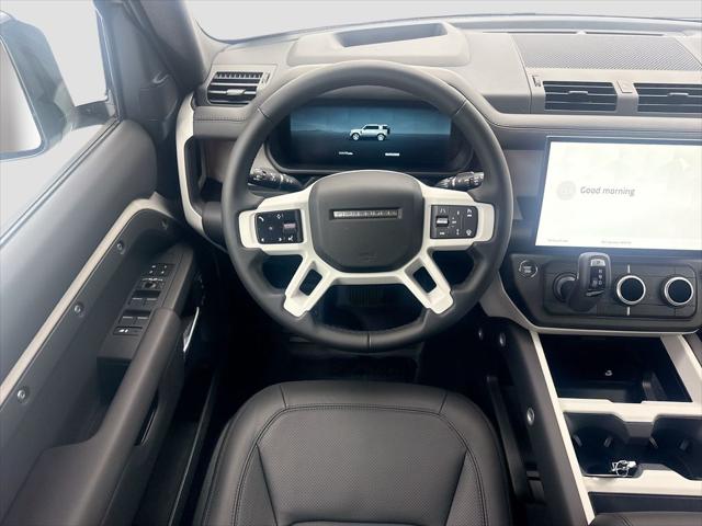 2026 Land Rover Defender P400 X-Dynamic SE