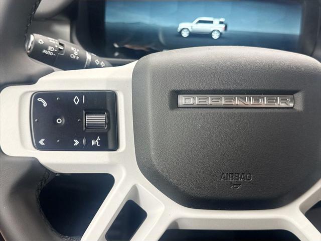 2026 Land Rover Defender P400 X-Dynamic SE