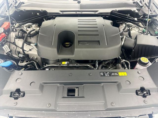 2026 Land Rover Defender P400 X-Dynamic SE