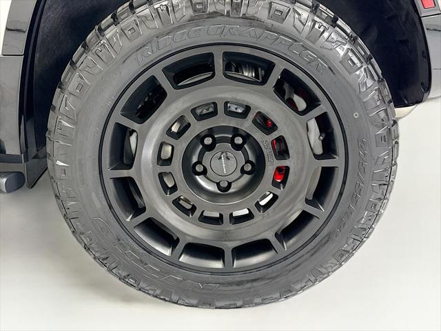 2026 Land Rover Defender P400 X-Dynamic SE