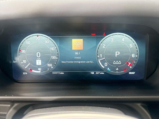 2026 Land Rover Defender P400 X-Dynamic SE