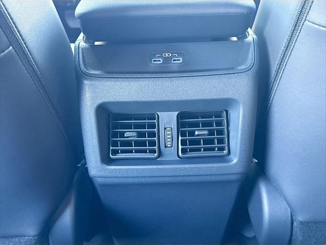 2026 Subaru Uncharted Sport