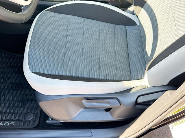 2025 Volkswagen Taos 1.5T S