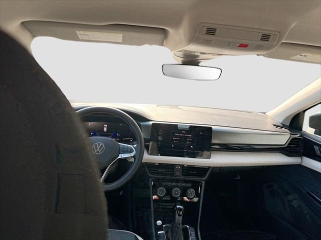 2025 Volkswagen Taos 1.5T S
