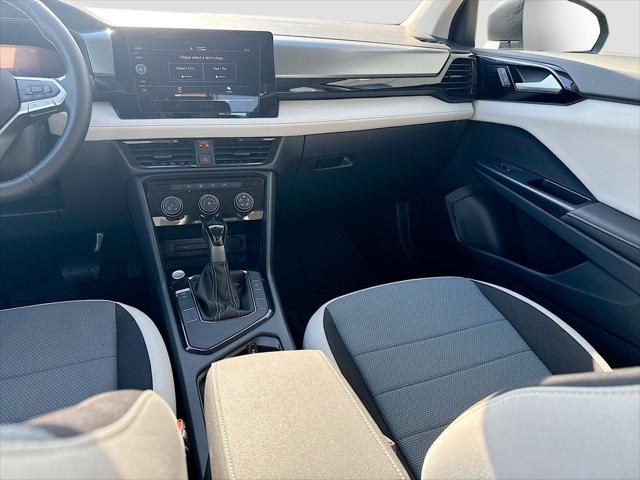2025 Volkswagen Taos 1.5T S