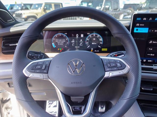 2026 Volkswagen Tiguan SEL R-Line Turbo
