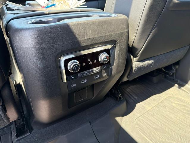 2021 GMC Yukon 4WD SLT
