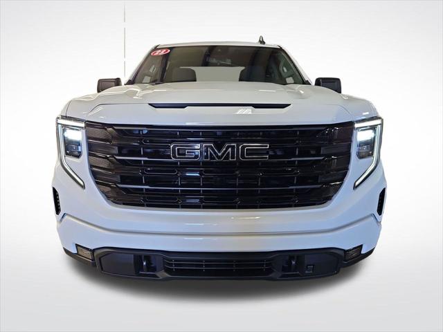 2023 GMC Sierra 1500 4WD Crew Cab Short Box Elevation with 3SB