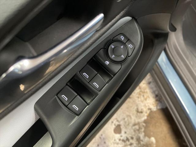 2024 Buick NV Preferred FWD