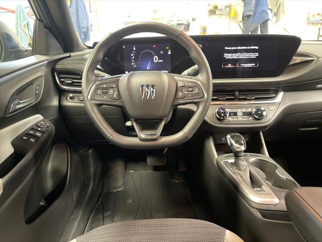 2024 Buick NV Preferred FWD