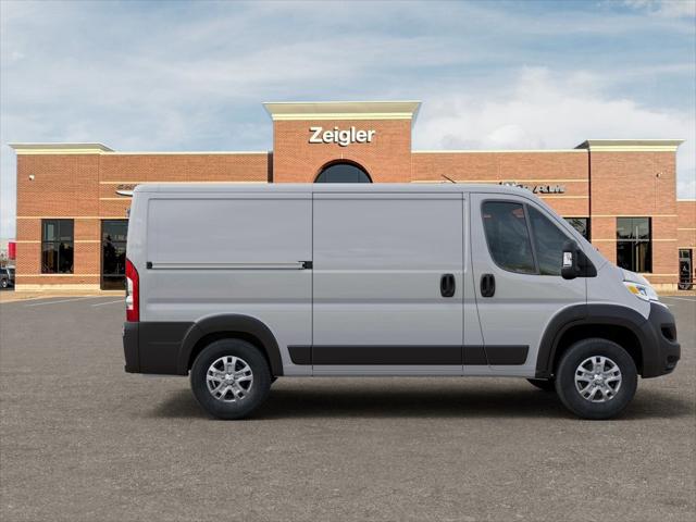 2026 Ram ProMaster Cargo Van SLT Low Roof 136" WB
