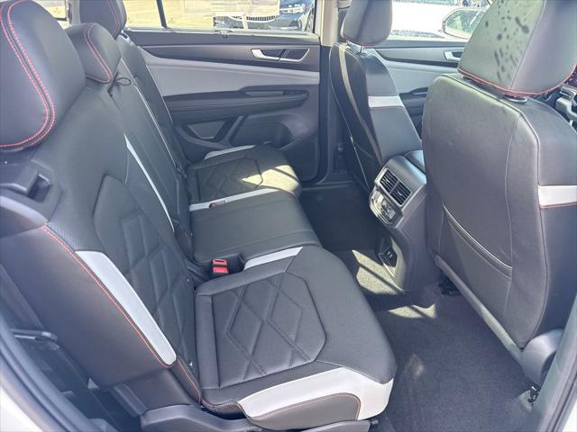 2026 Volkswagen Atlas Peak Edition