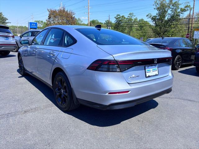 2025 Honda Accord Sedan SE