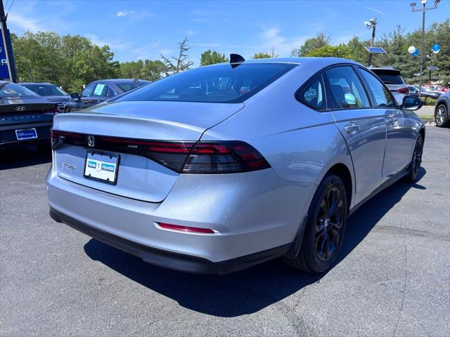 2025 Honda Accord Sedan SE