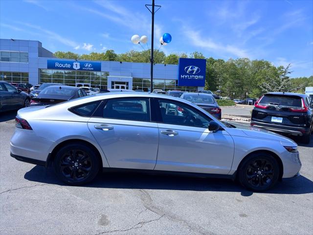 2025 Honda Accord Sedan SE