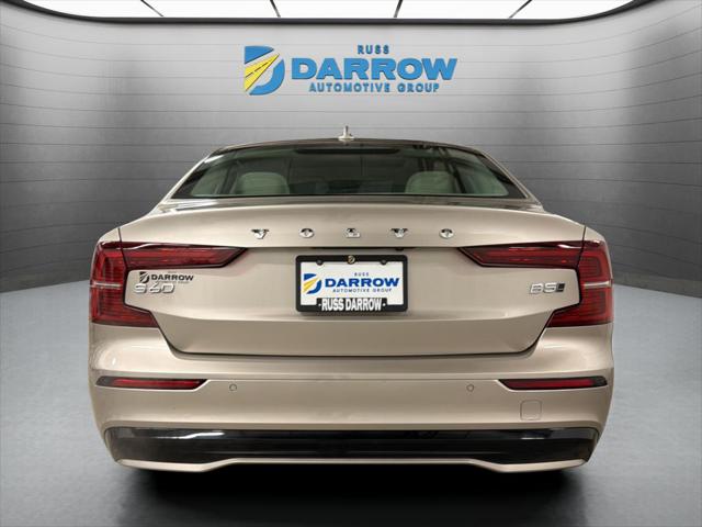 2023 Volvo S60 B5 Core Dark Theme