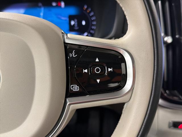 2023 Volvo S60 B5 Core Dark Theme