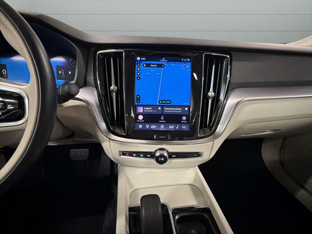2023 Volvo S60 B5 Core Dark Theme