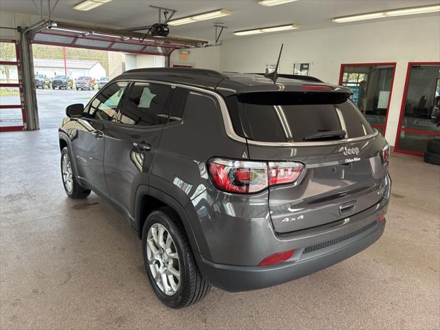 2024 Jeep Compass Latitude Lux FWD
