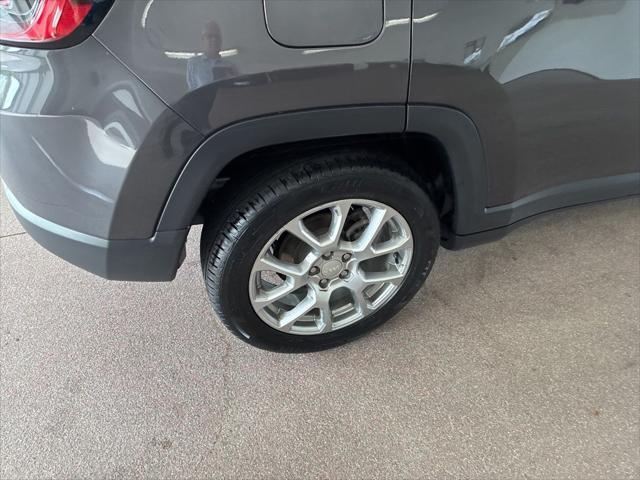 2024 Jeep Compass Latitude Lux FWD